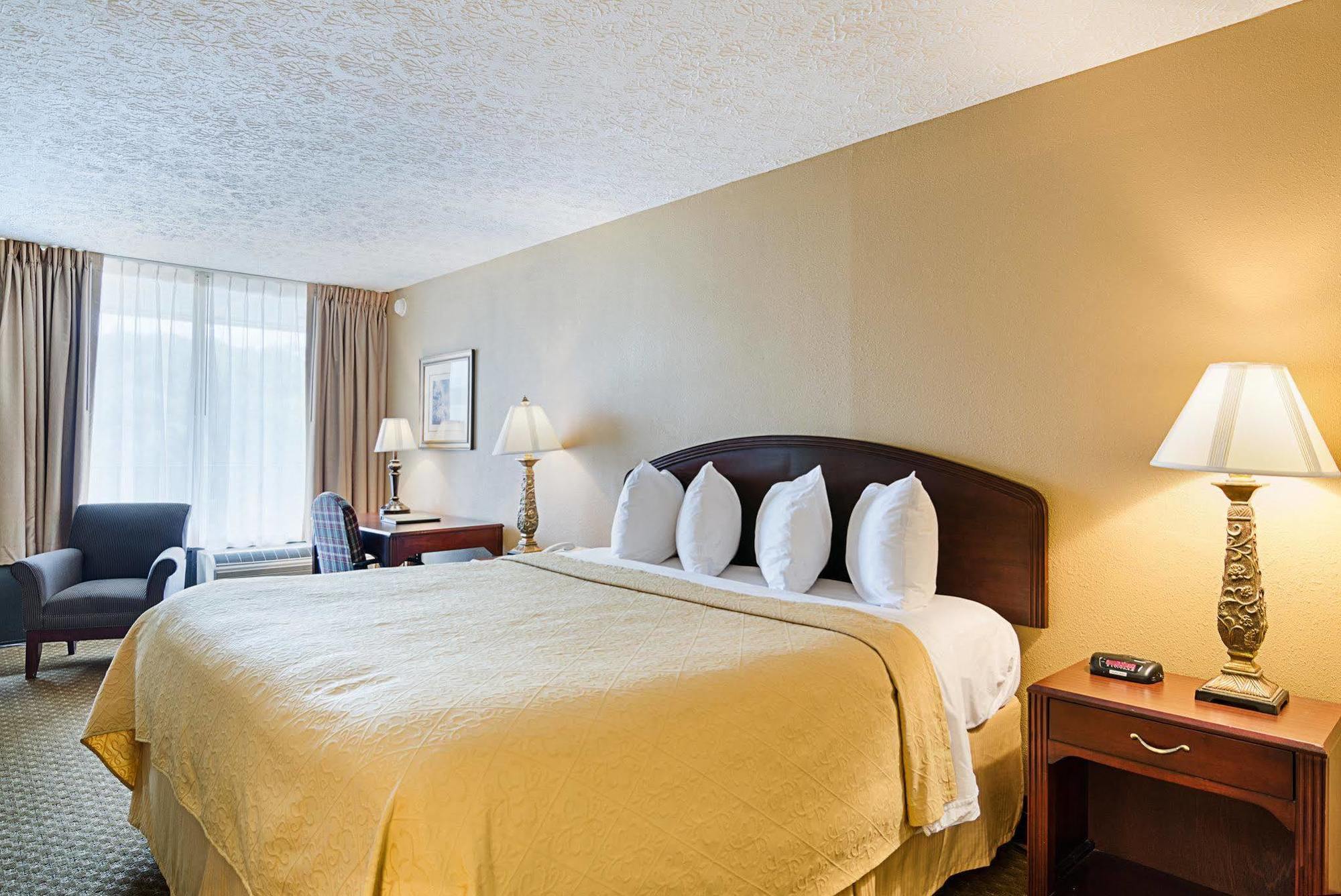 Quality Inn Lewisburg Eksteriør billede